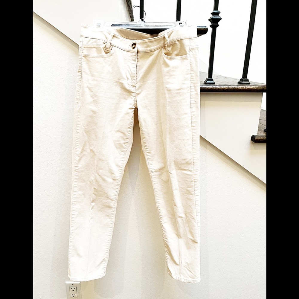 SALE J. Jill Cream Narrow Wale Corduroy, Mid Rise,  5 Pocket Boot Cut Jean, EUC